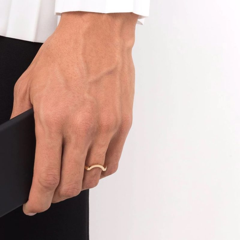 Bague_Intrepide_grand_arc_-_Or_jaune_18k_-_joaillerie_France_-_Loyale_Paris_-_4