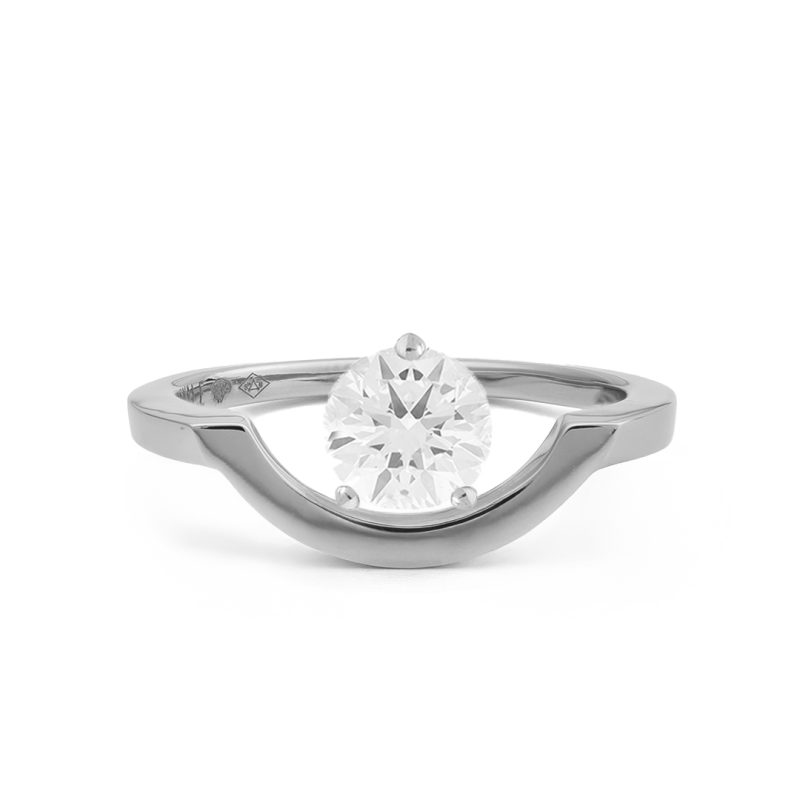 Bague_Intrepide_grand_arc_1-5ct_-_Or_blanc_18k_-_diamant_ethique_-_Loyale_Paris