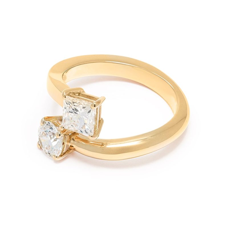 Ring Toi et Moi twist - 18k yellow gold lab grown diamond loyale paris 2